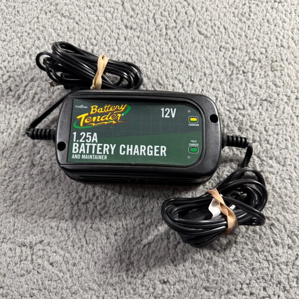 Battery Tender Plus 12V 1.25A Battery Charger and Maintainer 022-0185G-DL-WH